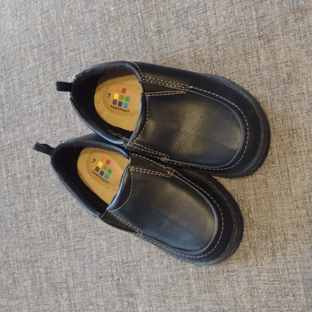Like New Healthtex Black Dress Shoes: Size 7 Boys